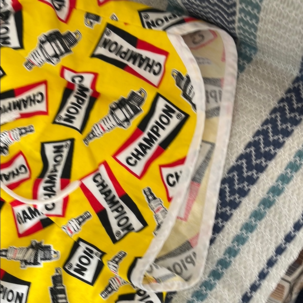 Vintage Champion L spark plug Yellow and Red swim trunks rare Novelty - Picture 5 of 12